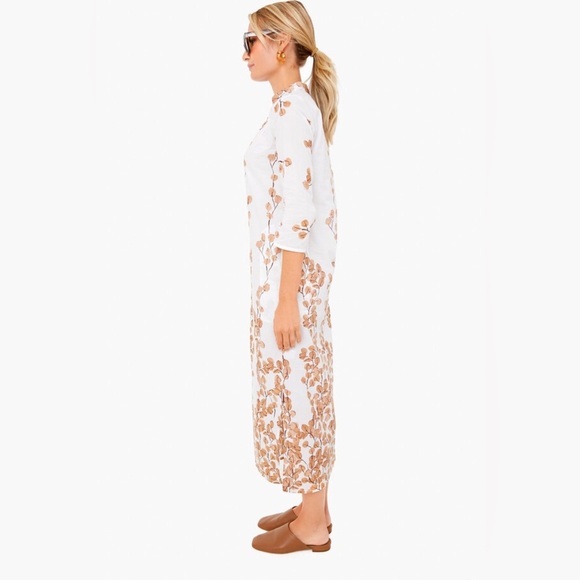 Tuckernuck x Ro’s Garden Clorinda Embroidered Long Caftan Kaftan in Leaf Sand - Picture 4 of 16
